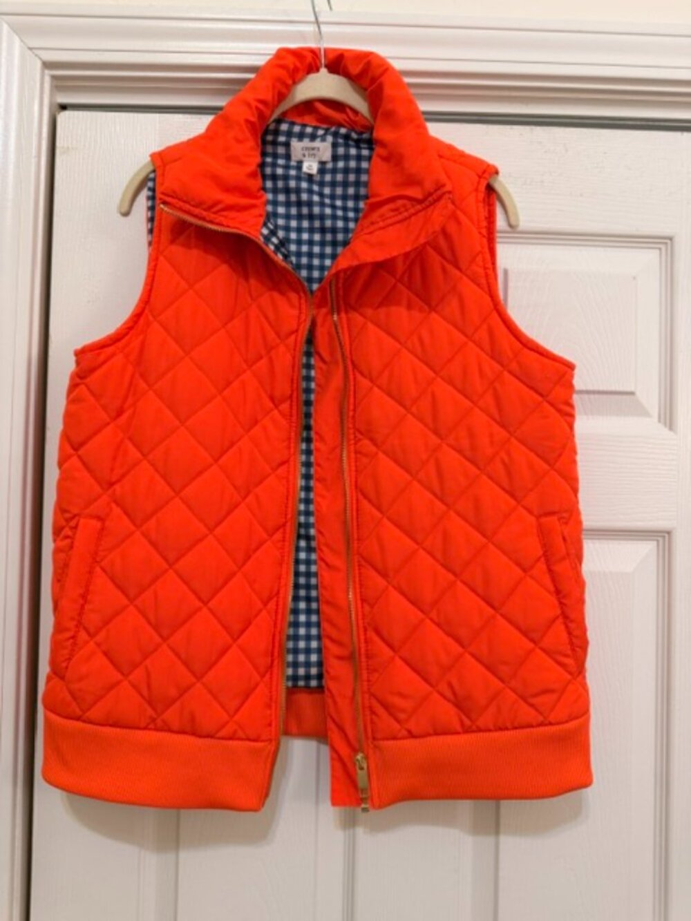 crown &ivy vest orange quilted ,metal front zipper women M